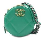 Pre-owned Leather shoulder-bags Chanel Vintage , Green , Dames