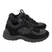 Pre-owned Leather sneakers Chanel Vintage , Black , Dames