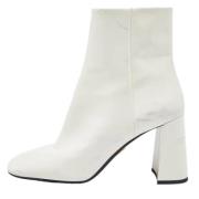 Pre-owned Leather boots Prada Vintage , White , Dames