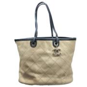 Pre-owned Leather totes Chanel Vintage , Beige , Dames