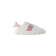 Pre-owned Leather sneakers Versace Pre-owned , Pink , Dames