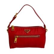 Pre-owned Nylon handbags Prada Vintage , Red , Dames