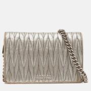 Pre-owned Leather crossbody-bags Miu Miu Pre-owned , Gray , Dames