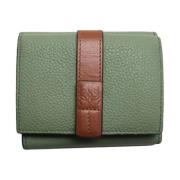 Pre-owned Leather wallets Loewe Pre-owned , Green , Dames