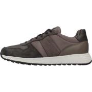 Stijlvolle Sneakers voor Stedelijke Avonturen Geox , Brown , Heren