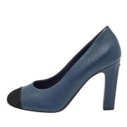 Pre-owned Leather heels Chanel Vintage , Blue , Dames