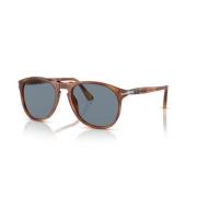 Stijlvolle Zonnebril met Uniek Ontwerp Persol , Brown , Unisex