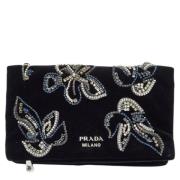 Pre-owned Velvet clutches Prada Vintage , Black , Dames