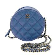 Pre-owned Leather clutches Chanel Vintage , Blue , Dames