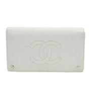 Pre-owned Leather wallets Chanel Vintage , White , Dames