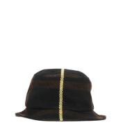 Pre-owned Wool hats Burberry Vintage , Black , Dames