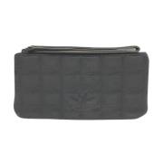Pre-owned Fabric clutches Chanel Vintage , Black , Dames