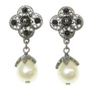 Pre-owned Metal earrings Chanel Vintage , Gray , Dames