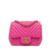 Pre-owned Leather crossbody-bags Chanel Vintage , Pink , Dames