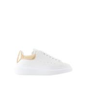 Wit/Brons Oversized Leren Sneakers Alexander McQueen , White , Dames