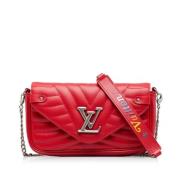 Pre-owned Leather crossbody-bags Louis Vuitton Vintage , Red , Dames