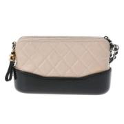 Pre-owned Leather shoulder-bags Chanel Vintage , Beige , Dames