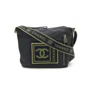 Pre-owned Canvas shoulder-bags Chanel Vintage , Black , Unisex