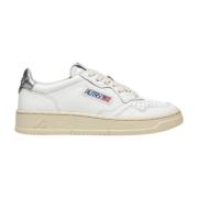 Tijdloze stijl witte leren sneakers Autry , White , Dames