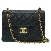 Pre-owned Leather shoulder-bags Chanel Vintage , Black , Dames