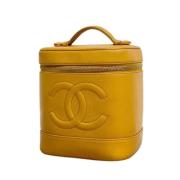 Pre-owned Fabric chanel-bags Chanel Vintage , Yellow , Dames