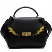 Pre-owned Fabric shoulder-bags Bally Pre-owned , Black , Dames