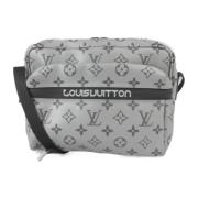 Pre-owned Canvas shoulder-bags Louis Vuitton Vintage , Gray , Dames