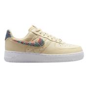 The Bella Limited Edition Sneakers Nike , Beige , Heren