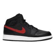 Retro Mid Zwart Gym Rood Sneakers Nike , Black , Dames