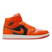 Oranje Zwart Mid Limited Edition Sneakers Nike , Orange , Heren