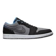 Limited Edition Air Jordan 1 Low SE Nike , Gray , Heren