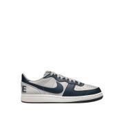 Terminator Lage Sneakers Nike , Gray , Heren