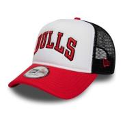 Witte Bulls Team Kleurblok Trucker Pet New Era , Multicolor , Heren