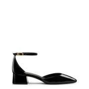 Elegante Strap Pump met Vrouwelijke Details Stuart Weitzman , Black , ...