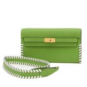 Pre-owned Leather shoulder-bags Hermès Vintage , Green , Dames