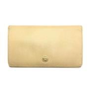 Pre-owned Canvas wallets Chanel Vintage , Beige , Dames