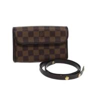 Pre-owned Canvas crossbody-bags Louis Vuitton Vintage , Brown , Dames