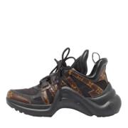 Pre-owned Coated canvas sneakers Louis Vuitton Vintage , Brown , Dames