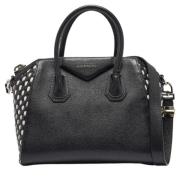 Pre-owned Leather handbags Givenchy Pre-owned , Black , Dames