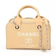 Pre-owned Canvas chanel-bags Chanel Vintage , Beige , Dames