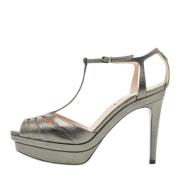 Pre-owned Leather sandals Fendi Vintage , Gray , Dames