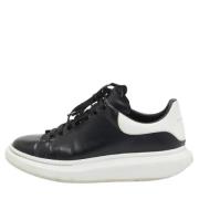 Pre-owned Leather sneakers Alexander McQueen Pre-owned , Black , Heren