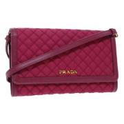 Pre-owned Nylon wallets Prada Vintage , Pink , Dames