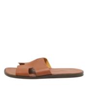 Pre-owned Leather sandals Hermès Vintage , Brown , Heren