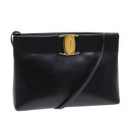 Pre-owned Leather shoulder-bags Salvatore Ferragamo Pre-owned , Black ...