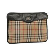 Pre-owned Canvas clutches Burberry Vintage , Beige , Dames