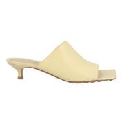 Leather mules Bottega Veneta , Beige , Dames