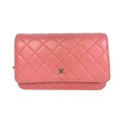 Pre-owned Leather wallets Chanel Vintage , Pink , Dames