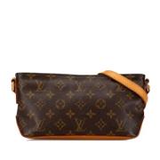 Pre-owned Canvas crossbody-bags Louis Vuitton Vintage , Brown , Dames