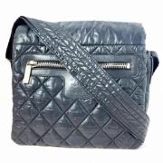 Pre-owned Nylon shoulder-bags Chanel Vintage , Black , Dames